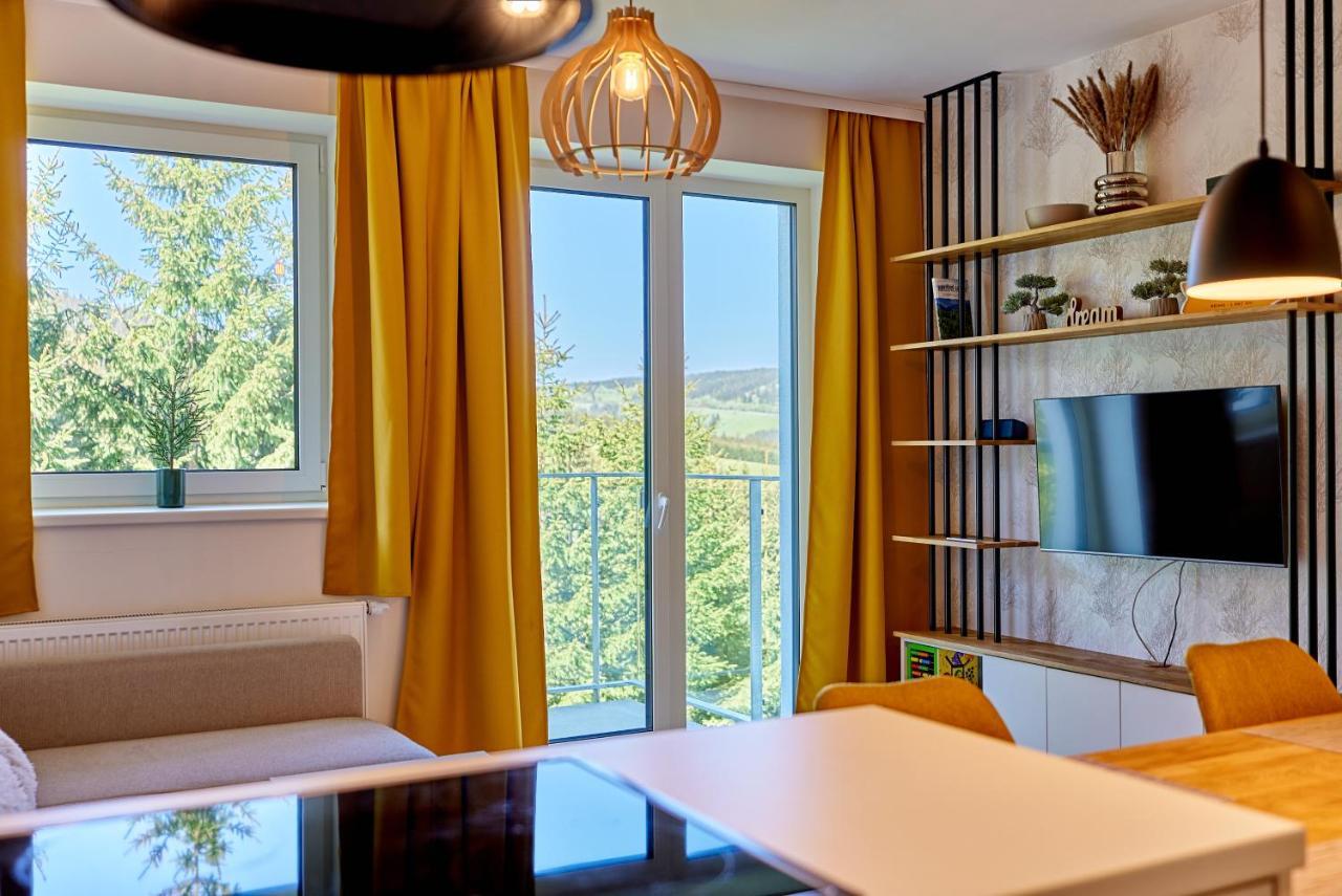 Klinovec Suite By Mountain Ways โลชนา โปด กลิโนฟเซม ภายนอก รูปภาพ