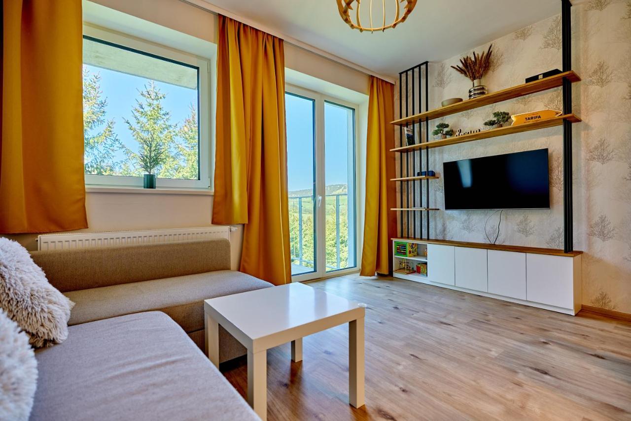 Klinovec Suite By Mountain Ways โลชนา โปด กลิโนฟเซม ภายนอก รูปภาพ